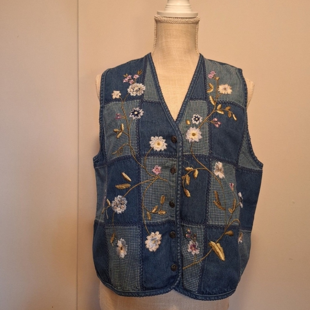 Vintage Floral Jean Vest. Size L